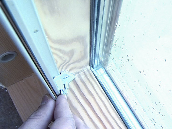 Etape 7 : Réglage des cordons.