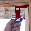 Etape 8 : Retirer les supports en plastique. Etape 8 : Retirer les supports en plastique.