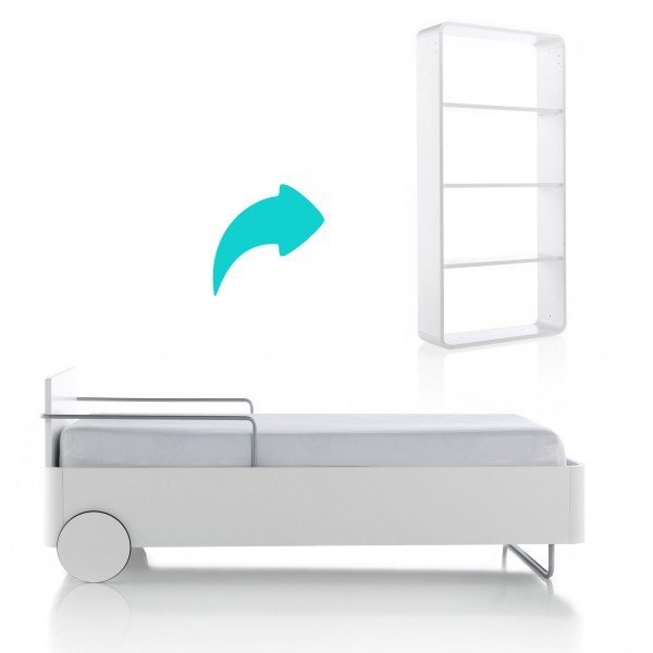 Un lit design se transformera en bibliothèque contemporaine.