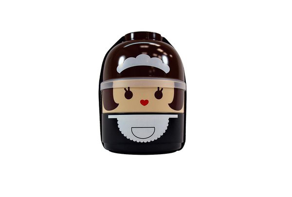 Nommé Marie la soubrette française, ce bentō « Kokeshi » de Casabento reprend la forme d’une poupée traditionnelle japonaise. Alors que la tête peut servir de bol, il se compose de deux récipients arrondis.
