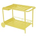 Imaginé par Frédéric Sofia pour Fermob, cette desserte « Bar roulant Luxembourg » de Made in design, s’inspire du mobilier des années 20. Avec sa couleur pop, il garde une touche de modernité, mettant en valeur sa matière en aluminium.