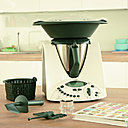 Livres, accessoires.... la boutique Thermomix regorge de bonnes idées pour exploiter au mieux son robot et renouveler les recettes.