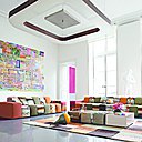 Avec Missoni Home pour Roche Bobois, le canapé « Rythme » se décompose en modules à assembler, pour créer un meuble à la dimension de sa folie, dans une débauche de couleurs et de motifs aux inspirations seventies.