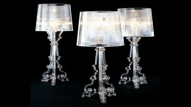 Empreinte de rêve et d’onirisme, la lampe de table « Bourgie » de Made in Design est idéale pour attirer l’attention des convives. Imaginée par Ferruccio Laviani pour Kartell, elle joue sur la transparence du polycarbonate. Empreinte de rêve et d’onirisme, la lampe de table « Bourgie » de Made in Design est idéale pour attirer l’attention des convives. Imaginée par Ferruccio Laviani pour Kartell, elle joue sur la transparence du polycarbonate.