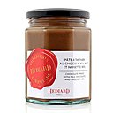 Pâtes à tartiner very chic: la classique chocolat au lait et noisettes, ou la surprenante caramel au beurre salé et spéculoos.