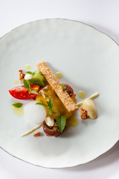 La tomate : fraîcheur, saveur et légèreté, associée à l’amande et au parmesan.