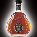 Arômes d’agrumes confits, de pain d’épices, de profondeur et d’épices torréfiées pour le XO Royal.