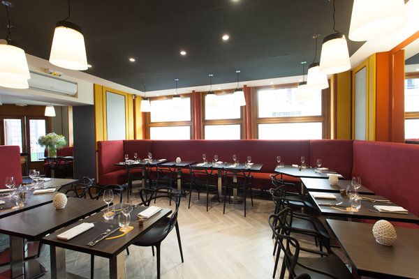 Nouvelle adresse gourmande dans le quartier d'affaires du 8°, côté Saint-Augustin, le Crom’Exquis, par le jeune Pierre Meneau.