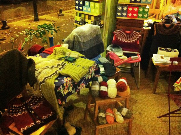 Les trésors de Christine TrÍscote Chochoy, pulls et laines au salon de thé