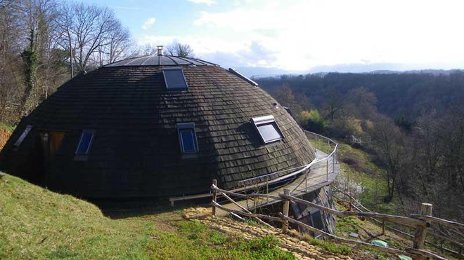 Le dôme Carpe Diem dans les Pyrénées Atlantiques, Gîtes de France Le dôme Carpe Diem dans les Pyrénées Atlantiques, Gîtes de France