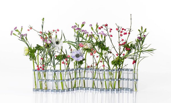 Le vase emblématique de la marque. Vase Avril. Tsé & Tsé Associées.