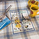 A Paris en-hiver, torchon à broder au point de croix.