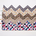 Couronnes réalisées à la demande en coton, en laine, ou en cachemire • 29 €.