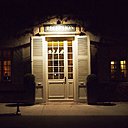 Des tarifs à la hauteur du domaine, et une cave de domaines consacrés aux vins du Beaujolais et de Bourgogne.