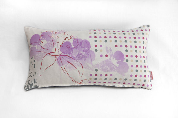 Coussin fleur rose de la Baleine Rouge.