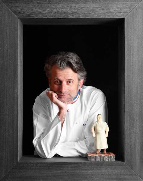 Depuis 2008, le chef Mathieu Viannay imprime son style à la Mère Brazier sans bousculer la vieille dame et ses recettes mythiques.