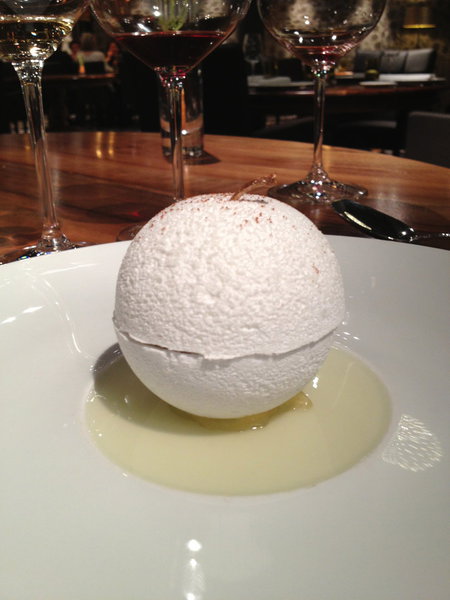 La coque meringuée, antésite et pomme granny pour un dessert spectaculaire !