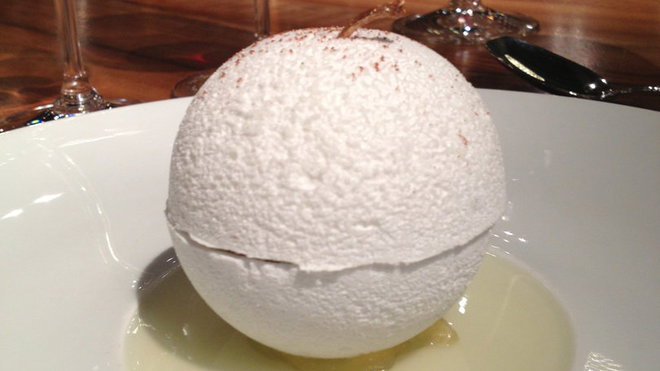 La coque meringuée, antésite et pomme granny pour un dessert spectaculaire !