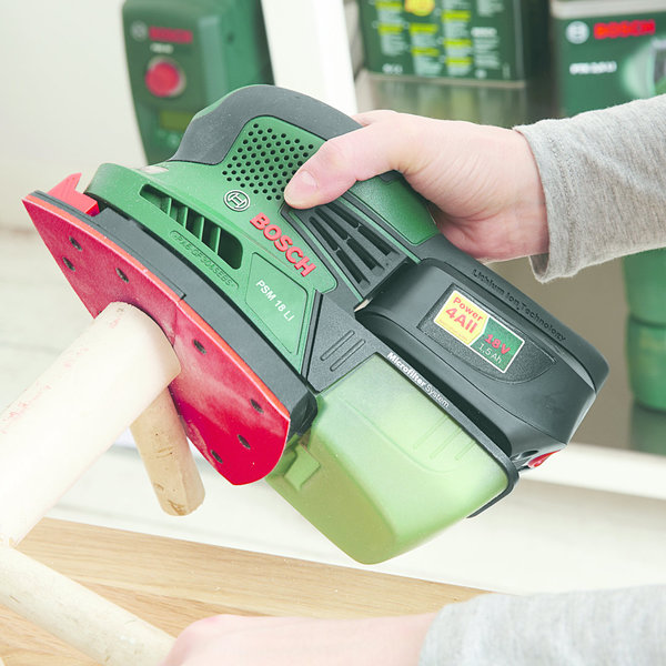 Step 2 Poncez les bords.