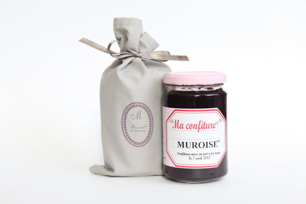 Muroise et Compagnie propose un packaging enfantin, à l’image de celui que l’on pourrait trouver dans le panier du Petit Chaperon Rouge.