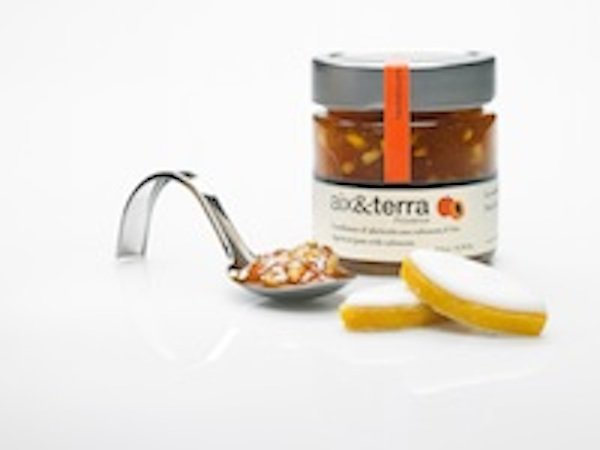 Aix & Terra propose des combinaisons étonnantes telles que la confiture melon au Pastaga ou abricot aux calissons d’Aix.