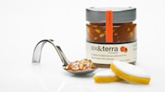 Aix & Terra propose des combinaisons étonnantes telles que la confiture melon au Pastaga ou abricot aux calissons d’Aix.