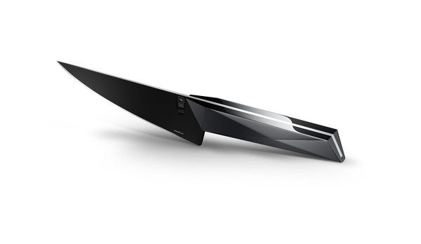 Tranchant exceptionnel et record de longévité pour une lame qui dure jusqu’à 300 plus longtemps qu’une lame de couteau en acier, et 5 fois plus longtemps qu’une lame en céramique.