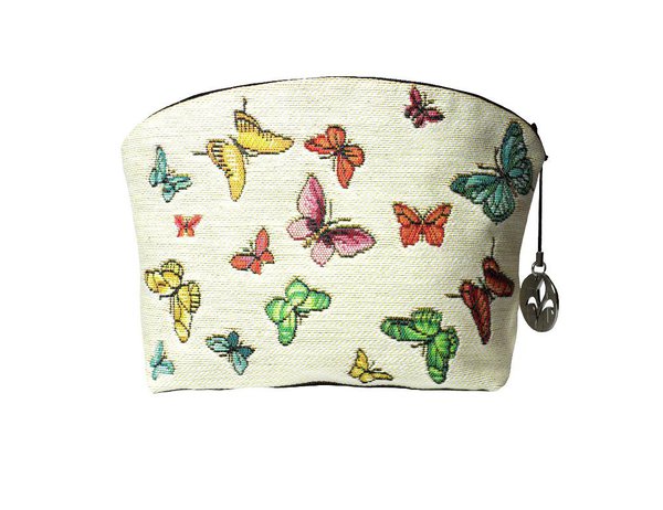 Modèle Papillons volent, trousse à maquillage en coton et viscose avec doublure en acétate et viscose (15 x 20 cm), 38 €, création Art de Lys.