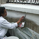 Etape 11 : Redoubler la partie préalablement enduite afin de rattraper la planéité du mur.