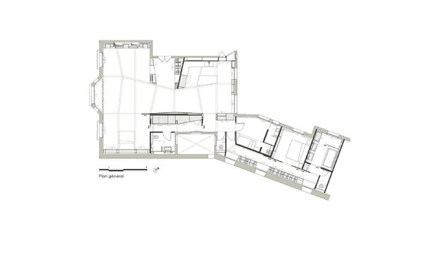 Plan général de l'appartement: 200 m² traité sous forme de maillage régulateur orthogonal.