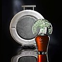 Un flacon d’exception signé Lalique, pour un cognac exceptionnel signé Hardy.