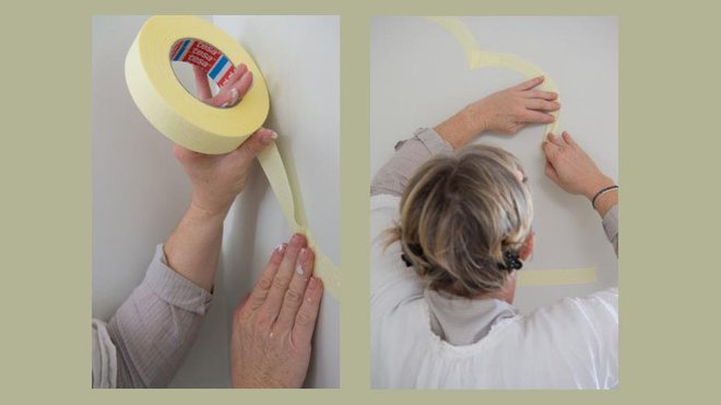 Etapes 8 et 8 bis : Utilisez ensuite le ruban de masquage Tesa spécial courbe pour masquer le contour du nuage tracé précédemment. Attention, réalisez le masquage par petites surfaces, à l’extérieur du dessin. Le ruban peut être froissé et plié pour épouser parfaitement les courbes du nuage, mais veillez à ce qu’il soit bien lisse.