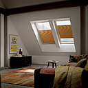 Pour toujours plus de confort, les stores sont ajustables à 100%, et permettent ainsi de contrôler l’entrée de la lumière, au fil de la journée.