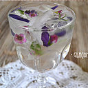 Garçon ! un verre d'eau bien fleuri svp...