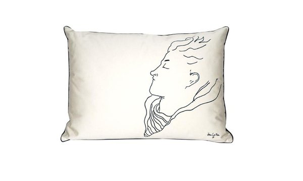 Au début des années 1930, Jean Cocteau publie le Livre Blanc, dans lequel il dévoile son homosexualité, et l’amour qu’il éprouve pour son amant, l’écrivain et poète, Jean Desbordes, au travers de 25 dessins le représentant en dormeur.