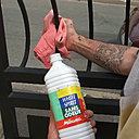 Etape 4 : Dégraisser l’ensemble de l’ouvrage en métal au white-spirit.