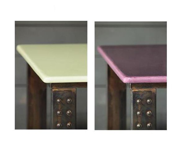 Spécialiste du plateau en lave émaillée, Le Cèdre Rouge vous propose plusieurs coloris originaux, parmi lesquels figue, vert pomme ou rouge. A vous de trouvez celui qui vous convient ! Le Cèdre Rouge.