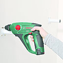 Etape 4 : Fixez les pieds métalliques qui supporteront l'étagère échelle.