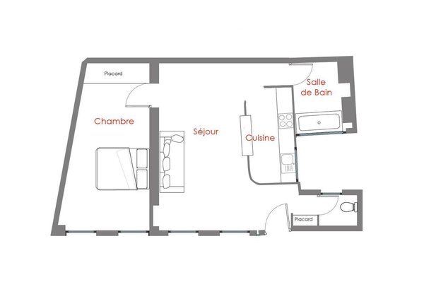 Plan initial de l'appartement. Deux grandes transformations : la salle de bains a été déplacée dans la chambre, à la place d’un placard. Elle est séparée de la chambre par une cloison en verre. Un placard sert aussi de tête de lit. Le couchage a été réorienté. La cuisine profite de l’espace libéré par la salle de bains d’origine, et le séjour a été ainsi agrandi.