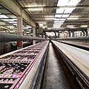 L'immense table d'impression.