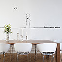 Sticker Dessine-moi un mouton au trait. En 8 x 50 cm : 39 €. En 12 x 80 cm : 59 €. Décominus