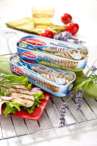 Reconnaissables à leurs belles marques de grille de barbecue, les délicieux maquereaux Saupiquet se dégustent froids…ou chauds.