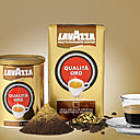 Qualita Oro, un bel assemblage entre le fruité-floral des grains provenant d’Amérique Centrale et des accents miellés des grains provenant  du Brésil.