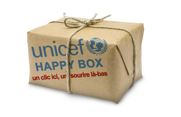 Une belle idée de cadeau que propose l'Unicef pour faire un geste de générosité auprès des enfants nécessiteux de par le monde: l'Happy Box .
