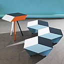 Guéridon Kuban. Plateau aluminium H 60 x 60 X 69 cm. 498 €. Design Luc Jozancy. Matière Grise.