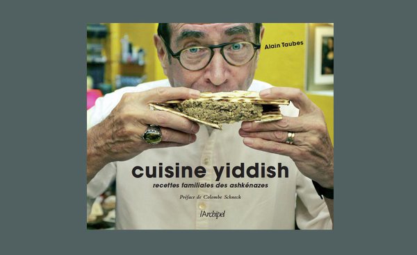 Pas moins de 180 recettes issue directement de la cuisine yiddish pour célébrer les fêtes familiales, religieuses et...le quotidien!