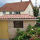 Après avoir scrupuleusement suivi les 19 étapes de ce pas à pas, la toiture de votre cabane de jardin aura fière allure. Après avoir scrupuleusement suivi les 19 étapes de ce pas à pas, la toiture de votre cabane de jardin aura fière allure.