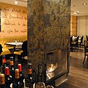 La salle de restaurant de l'hôtel Mövenpick de Neuilly-sur-Seine.