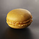 Amorino propose une déclinaison de macarons glacés...