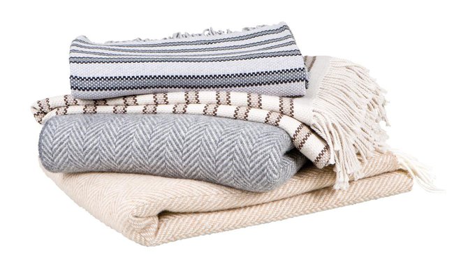 Des plaids en laine, promesse de douceur. Scapa.